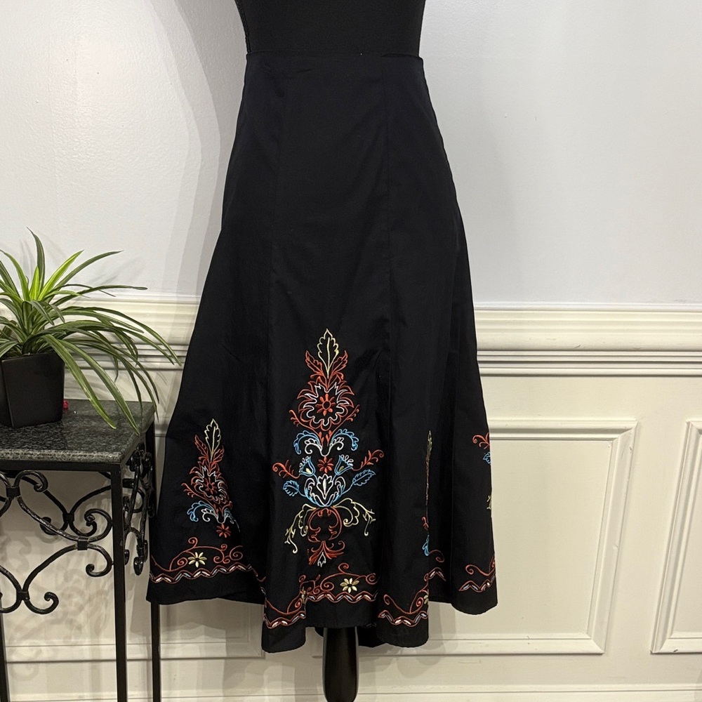 Ashley Stewart Black Floral Embroidered A Line 100% Cotton Skirt 22W